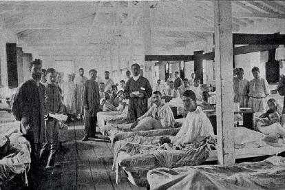 Fotografía de Pérez Argemí, de una sala del hospital militar Alfonso XII, en La Habana (Cuba). Malaria, disentería, viruela, tuberculosis, fiebre amarilla, etc., masacraron al ejército colonial.