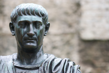 Estatua de emperador romano