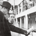 Orlov abandonó Suecia a bordo del Beloostrov después de participar en un juicio de espionaje en 1951