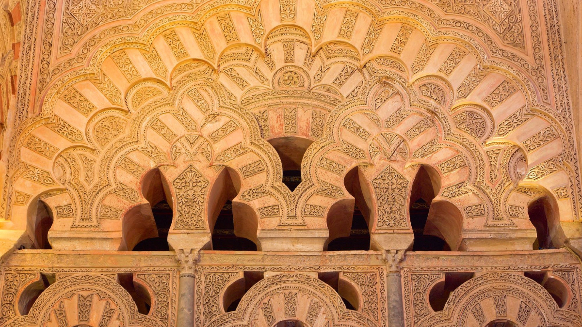 
        La Mezquita de Córdoba: un modelo universal de arte andalusí
    