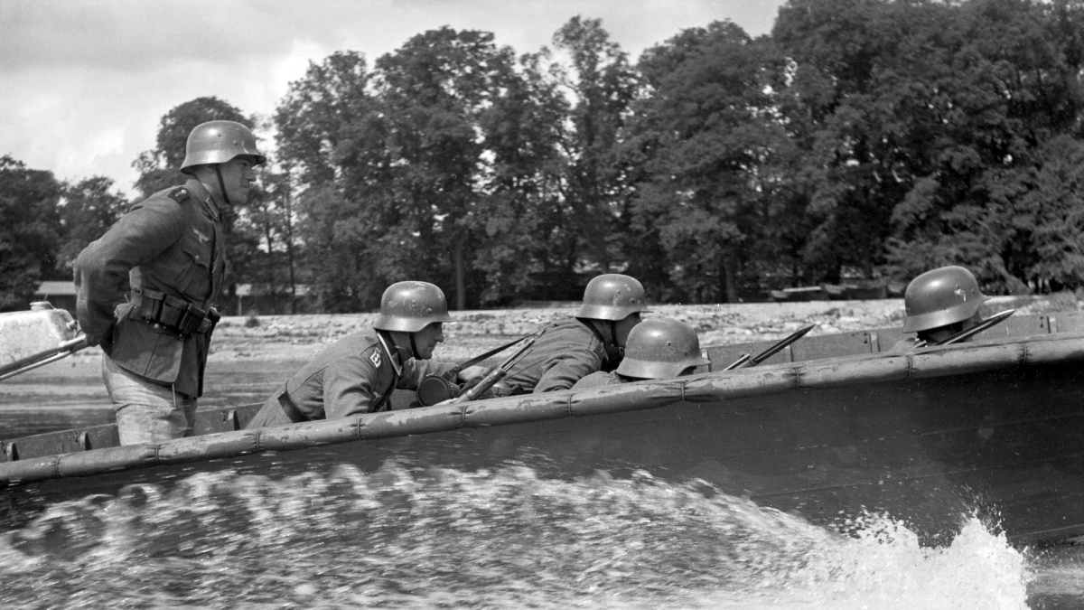 
        El sitio de Leningrado en el agua, los combates navales en el lago Ládoga
    