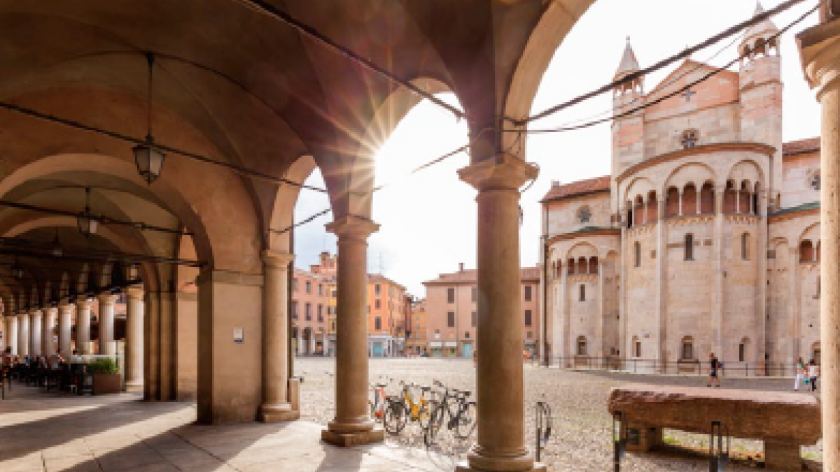 
        Los Este de Ferrara: intrigas, alianzas y el legado de una poderosa familia renacentista
    