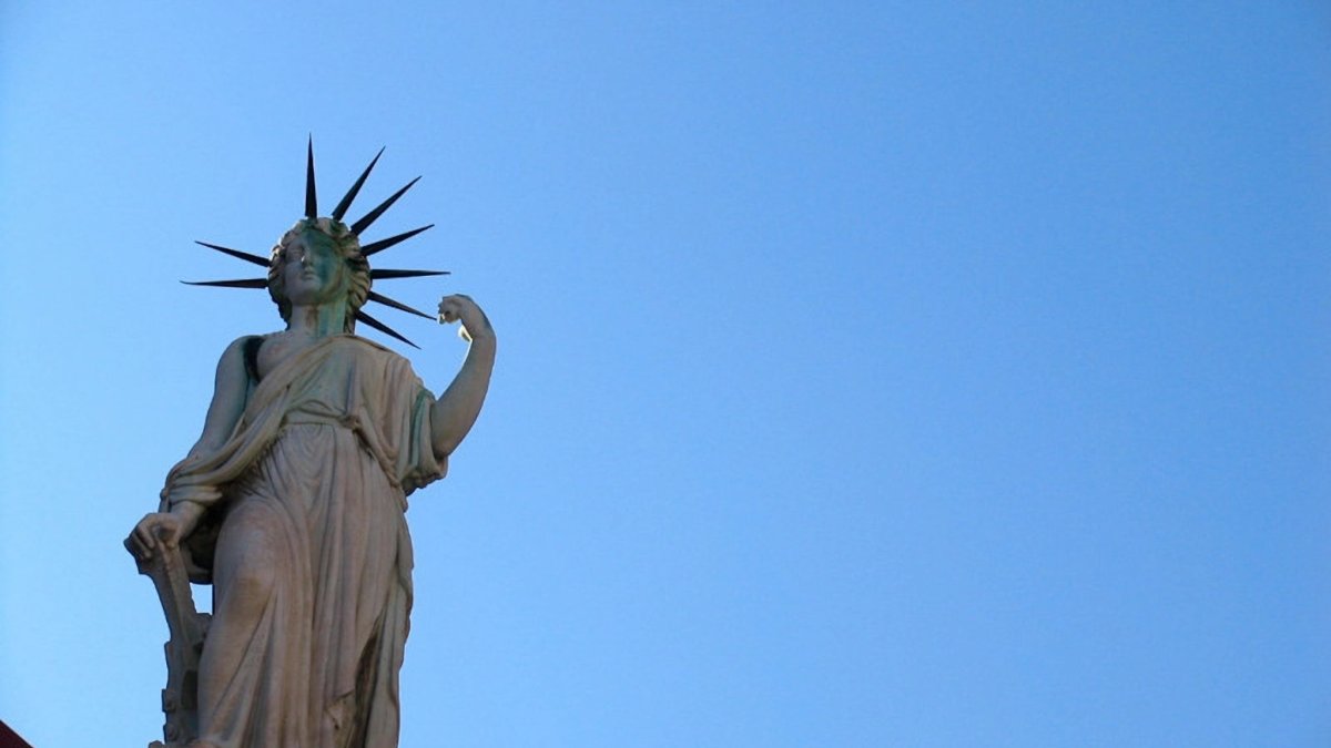 
                En España tenemos una Estatua de la Libertad 25 años antes que en Nueva York
            