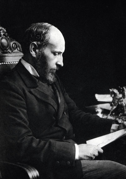 Santiago Ramón y Cajal fotografiado hacia 1907, año en el que fue elegido presidente de la JAE. Lo sería hasta su fallecimiento en 1934.